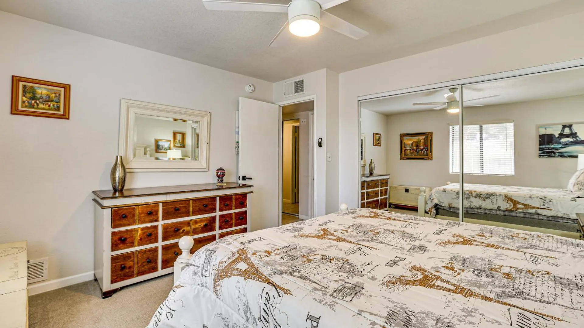Pet-Friendly Phoenix Home With Private Pool And Grill! 0*,  ארצות הברית